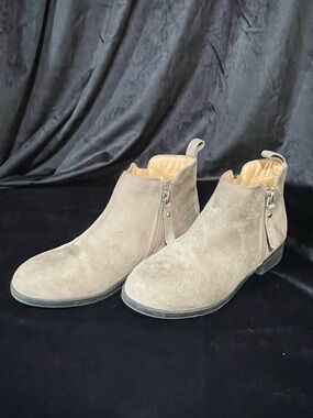Suede Ankle Boots in Taupe